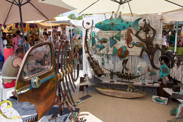 Mercadillo-hippy-de-las-Dalias